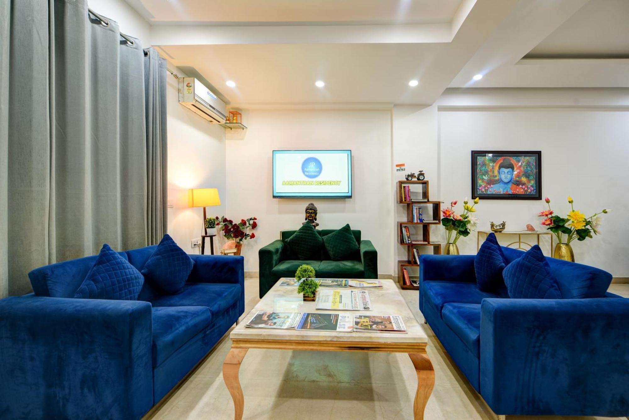 Aamantran Residency Hotel, Sohna Road, Sector 49, Gurugram غورغاون المظهر الخارجي الصورة